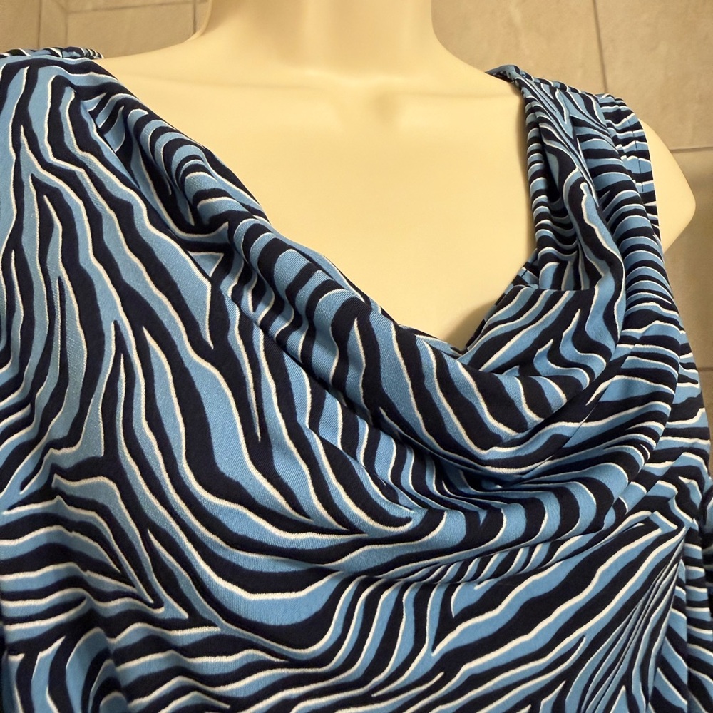 EUC MICHAEL Michael Kors sleeveless Grecian-style neckline patterned top size XL - Picture 2 of 4